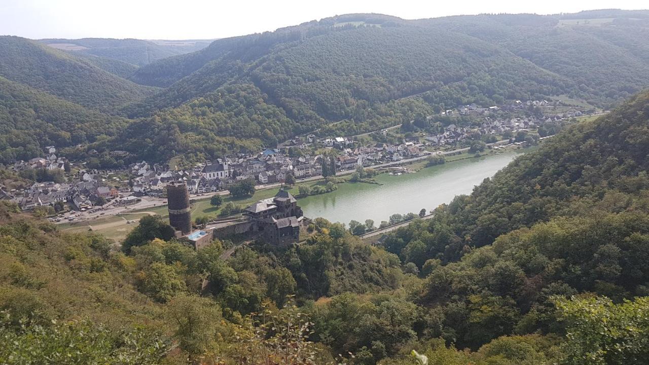 Ferienhaus Leopold Mit Burgblick An Der Mosel Burgen  Dış mekan fotoğraf